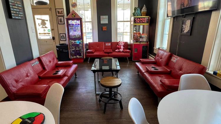 Frigid Frog Interior (Photo Courtesy of Frigid Frog Facebook page)