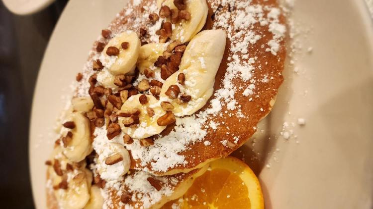 Pancakes are excellent at Hotcake Emporium (photo via Facebook)