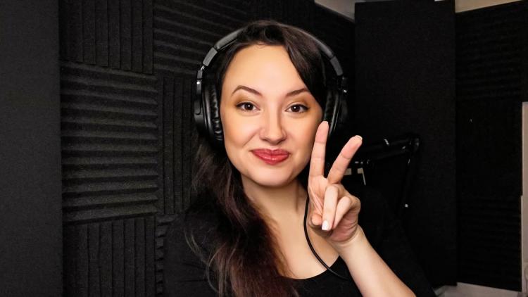 Mallorie Rodak (Photo Courtesy of Anime Crossroads Facebook page)