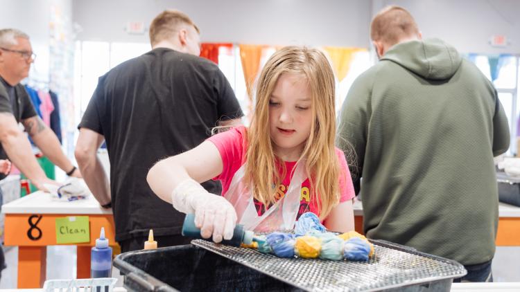 Tie Dye Lab (Nate Crouch Photography)