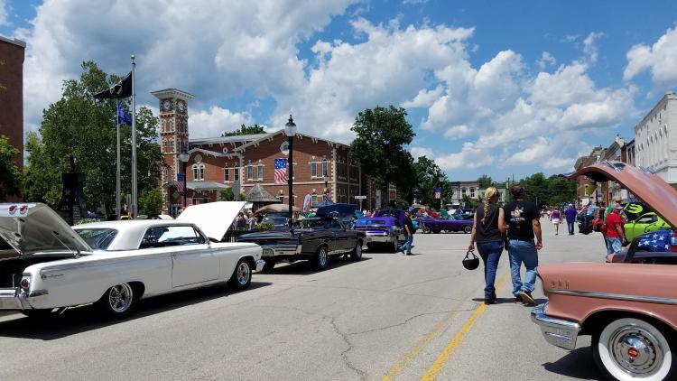 Martinsville, Town Square, Cruise In