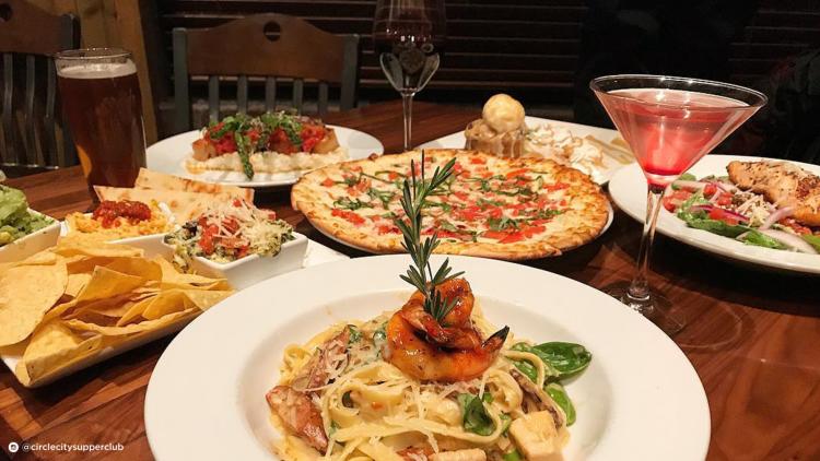 Enjoy happy hour at all the Cunningham Restaurant locations in Hendricks County including the restaurant that started it all, Boulder Creek Dining Company in Brownsburg.