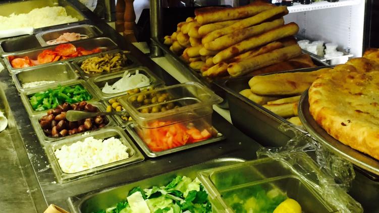Perillo's Pizzeria only uses fresh ingredients
