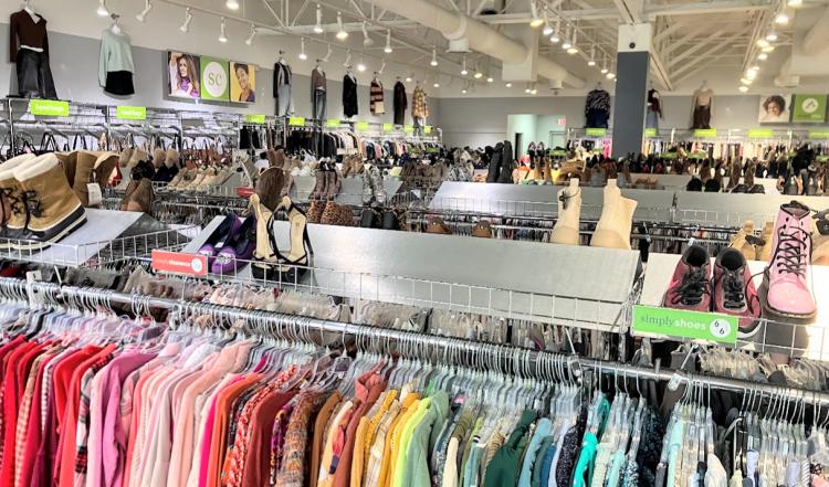 Clothing at Simply Chic in Plainfield