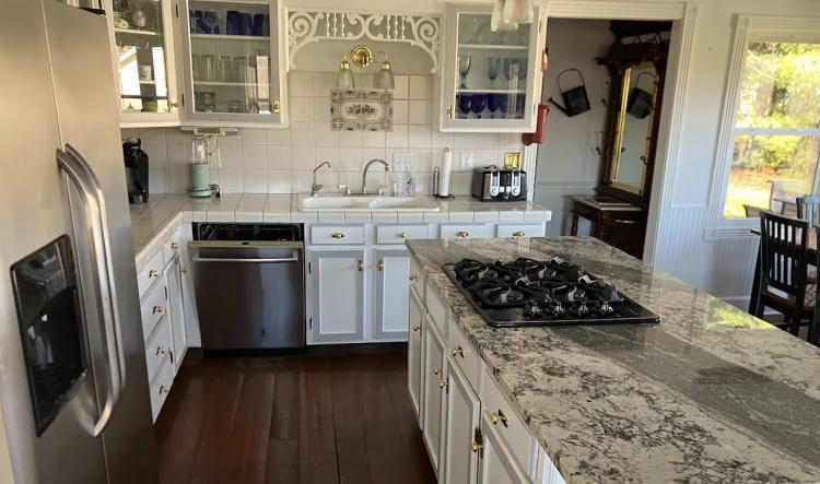 Kitchen in Cottage at Natural Valley Ranch in Brownsburg