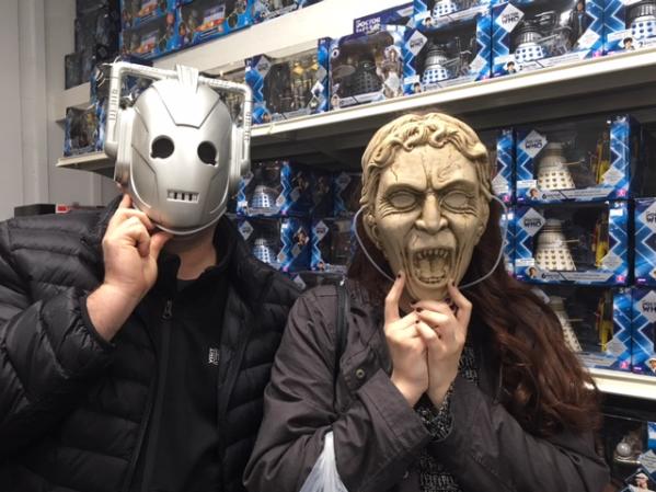 Who North America visitors wearing masks