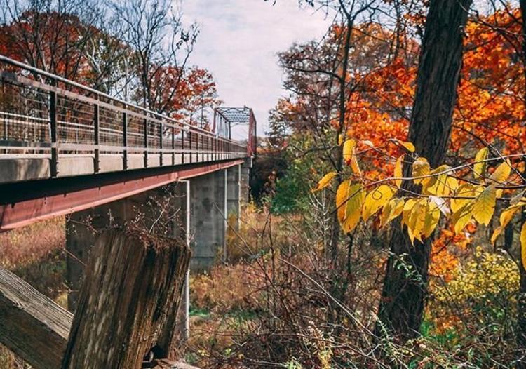 Fall scene at McCloud Nature Park in North Salem, Indiana