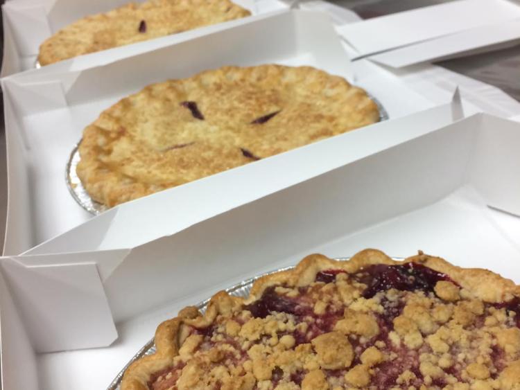 You can get scrumptious pie directly from Singing Crust! (Photo via Singing Crust on Facebook)
