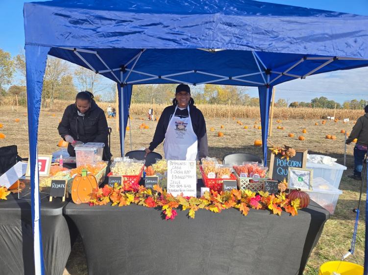 Don't miss the local vendors during the weekend market at Hogan Farms