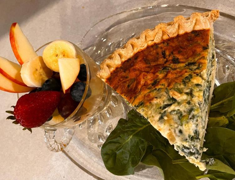 Spinach quiche and fruit at Court House Grounds