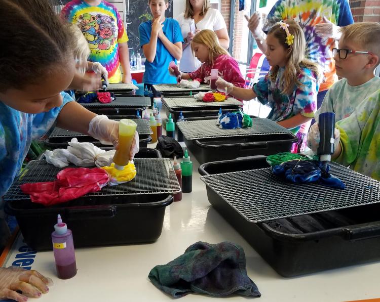 The Tie Dye Lab in Avon, Indiana