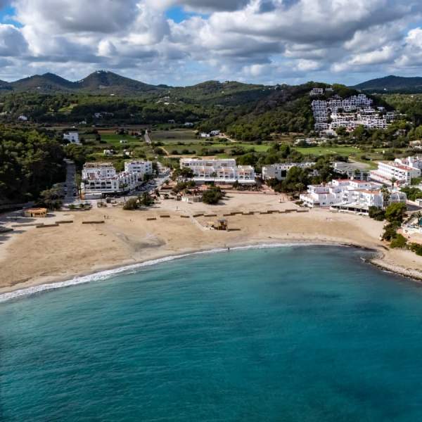 Cala Llonga