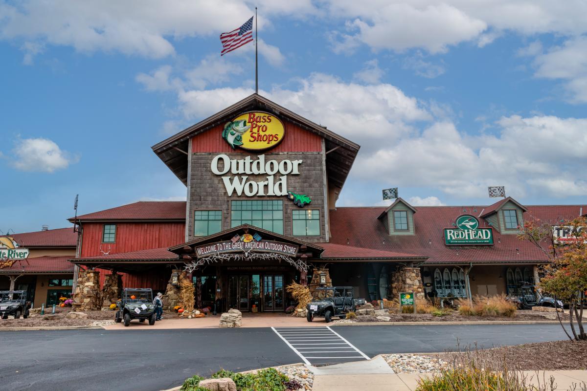 A large storefront with Bass Pro Shop on the sign