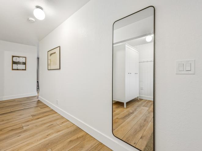 One Bedroom Apartment Front Hallway