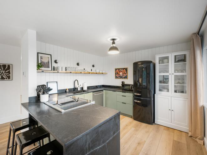 One Bedroom Apartment Kitchen 2