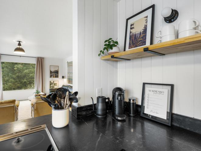 One Bedroom Apartment Kitchen 3