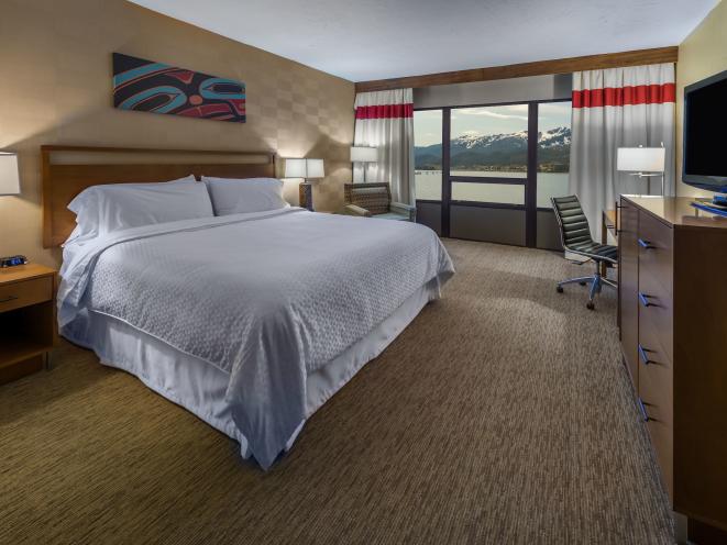 FourPts Juneau_King Suite_2017