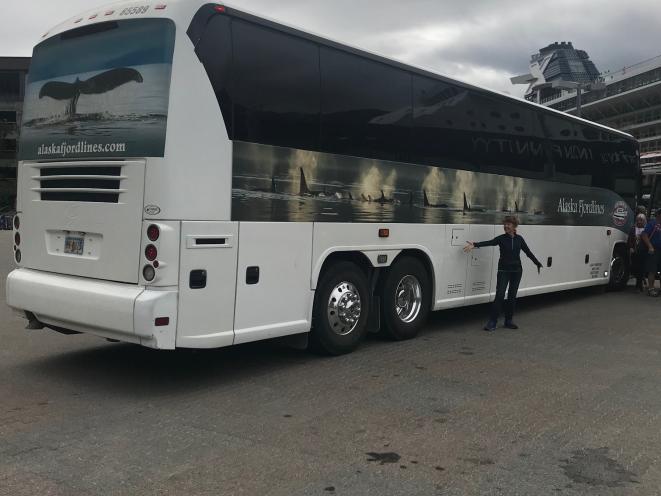 Juneau's Luxury Coach