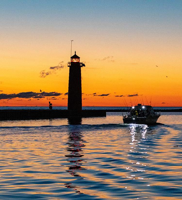 Kenosha harbor, North Pier Lighthouse, charter fishing
