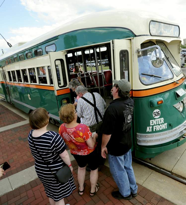 Kenosha Electric Streetcar - Chicago car