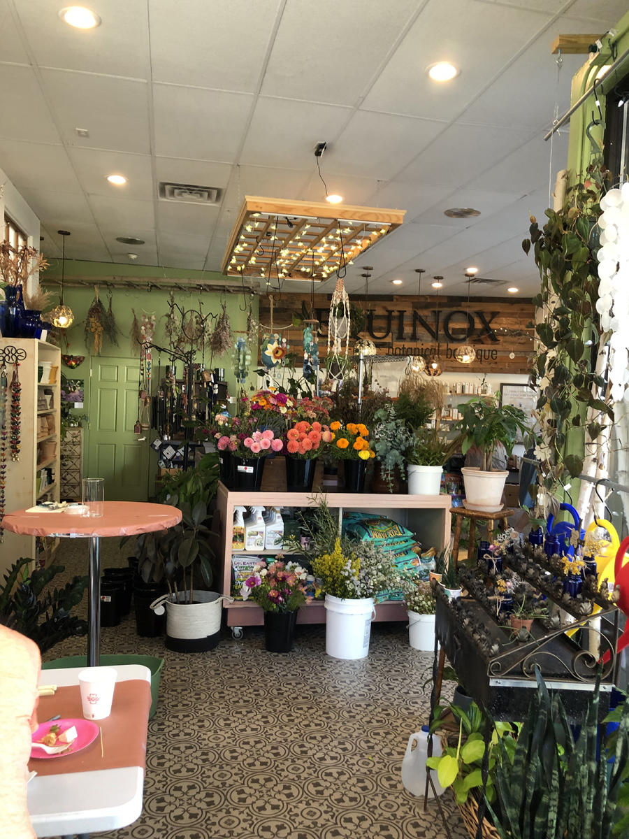 Fall Floral Workshop at EQUINOX