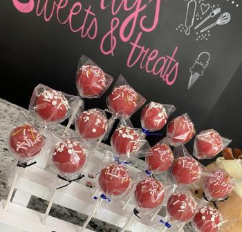 Smarty's Sweets & Treats cake pops