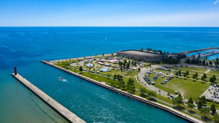 where harbor meets lake in Kenosha