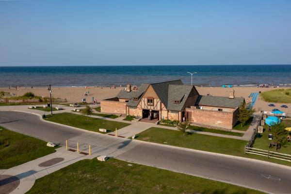 Kenosha Beach House on Simmons Island