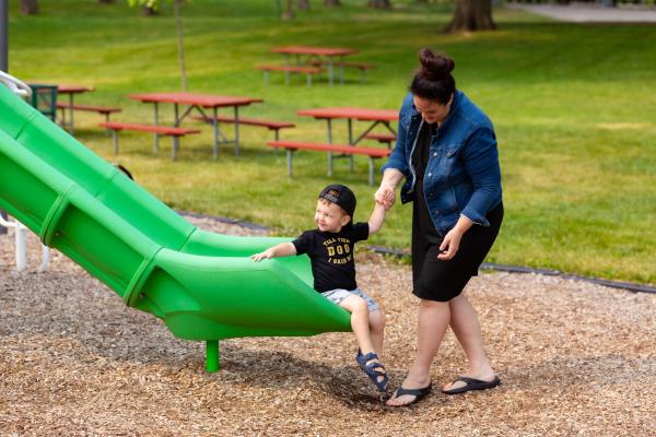 Things to Do with Kids near Chicago, family weekend in Kenosha WI, Lake Michigan beaches Wisconsin