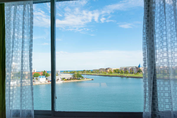 Weekend Packages near Chicago, Kenosha hotel deals, Kenosha WI weekend trip