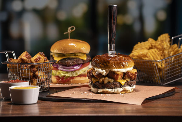 Boat House Dockside Pub & Eatery