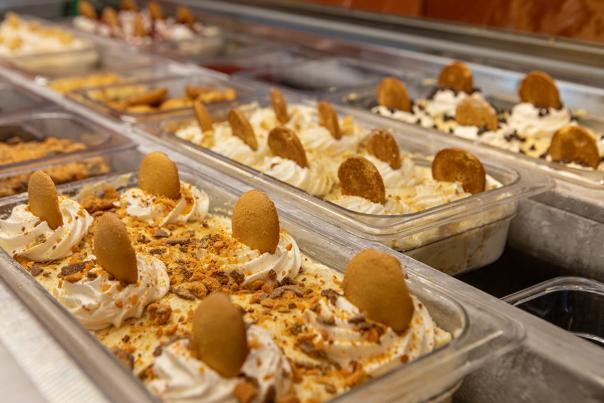 The Peach Cobbler Factory