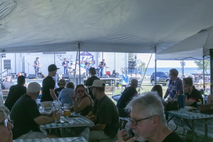 2025.09.28_Rustic_Road_Oktoberfest-28_bdnsw1
