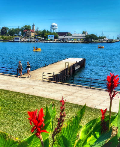 Kenosha harbor