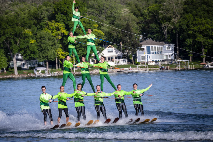 Aquanut Water Show