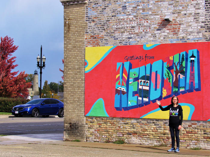 Greetings from Kenosha mural in Downtown