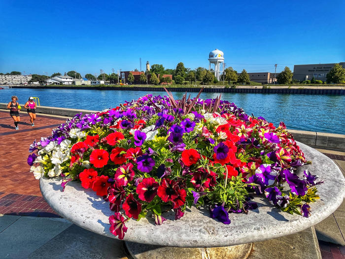 Kenosha harbor