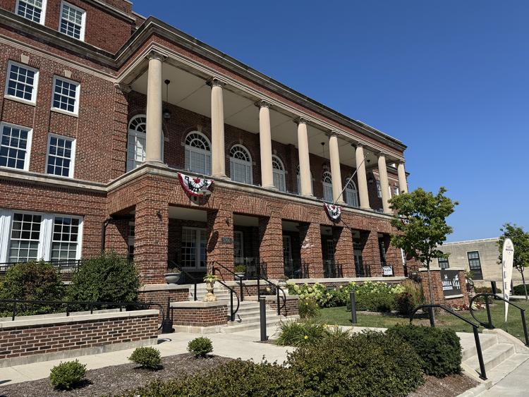 exterior of The Stella Hotel & Ballroom