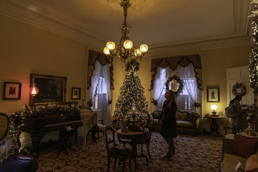 Christmas at Kemper - Durkee Mansion