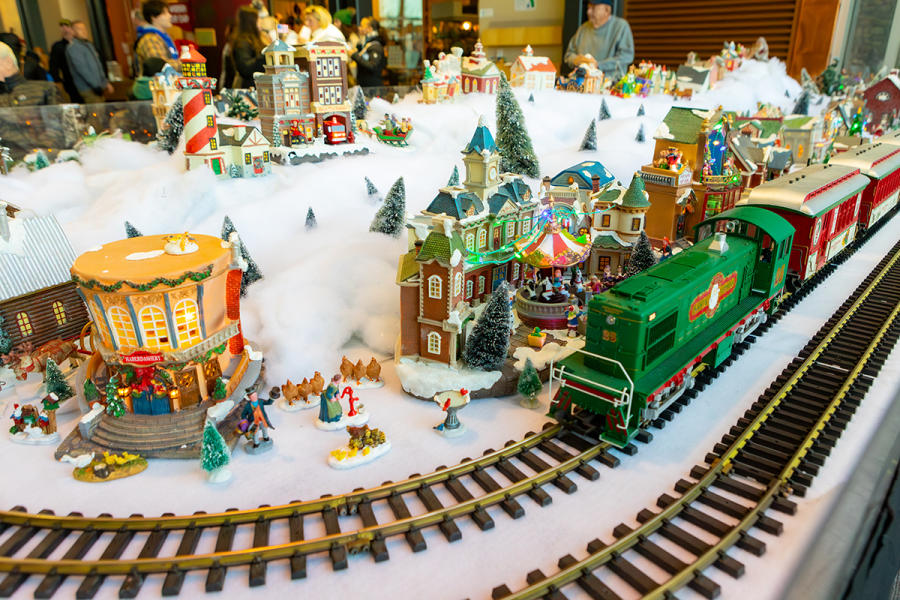 Holiday Train Display at Kenosha Public Museum