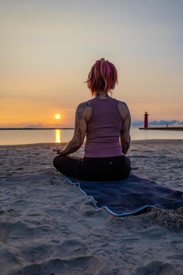 Hot Yoga Kenosha Sunrise Class on Simmons Island Beach