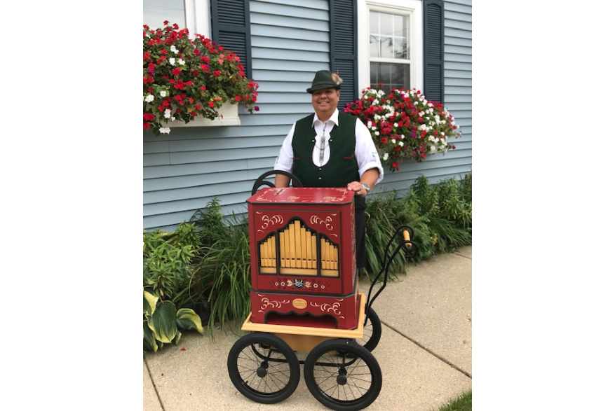 Bob the Organ Grinder