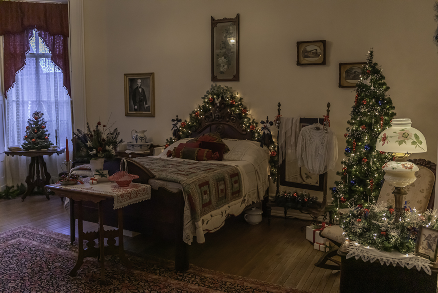 Christmas at Kemper - Durkee Mansion