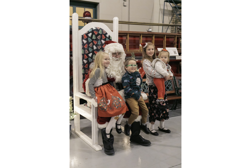 Santa at Kenosha History Center 2024