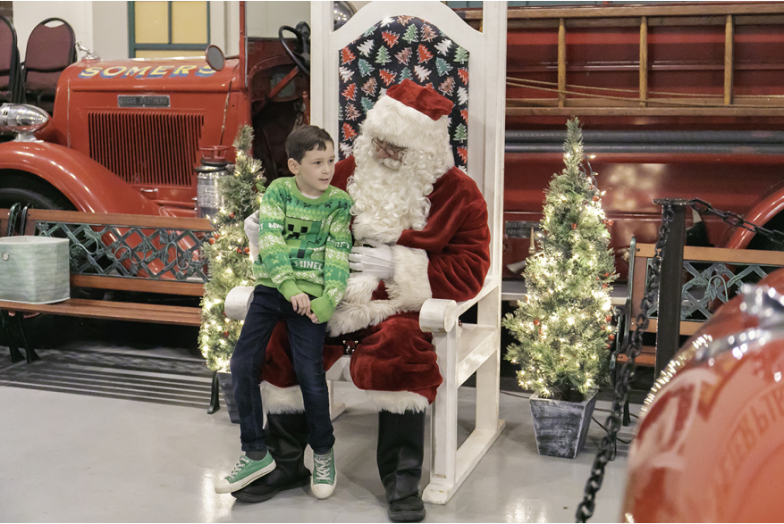 Santa at Kenosha History Center 2024