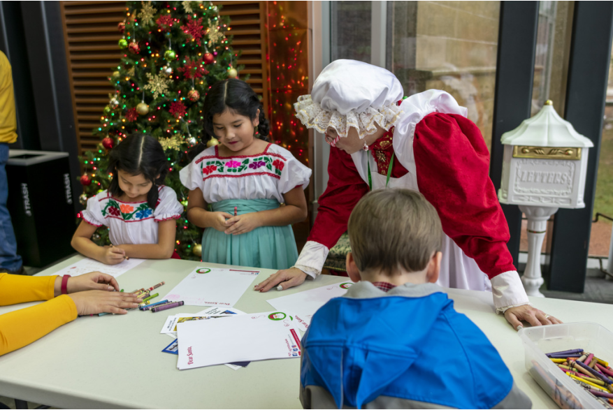 International Holiday at Kenosha Public Museum