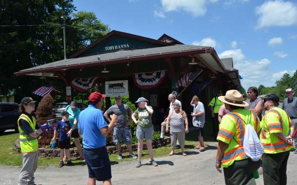 Steamtown Excursion to Tobyhanna: Fall Foliage, Ice House, and Town Tour