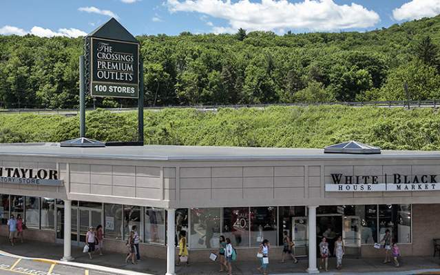 nike the crossings outlet