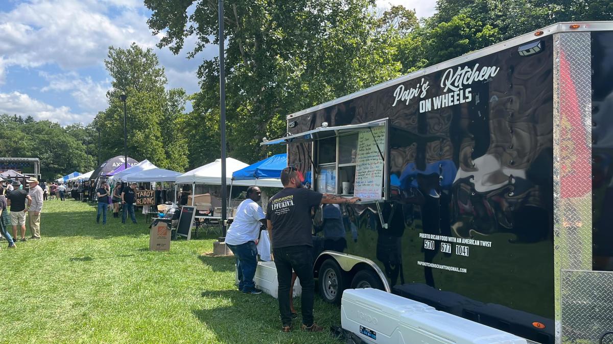 Papi’s Kitchen on Wheels | Scranton, PA