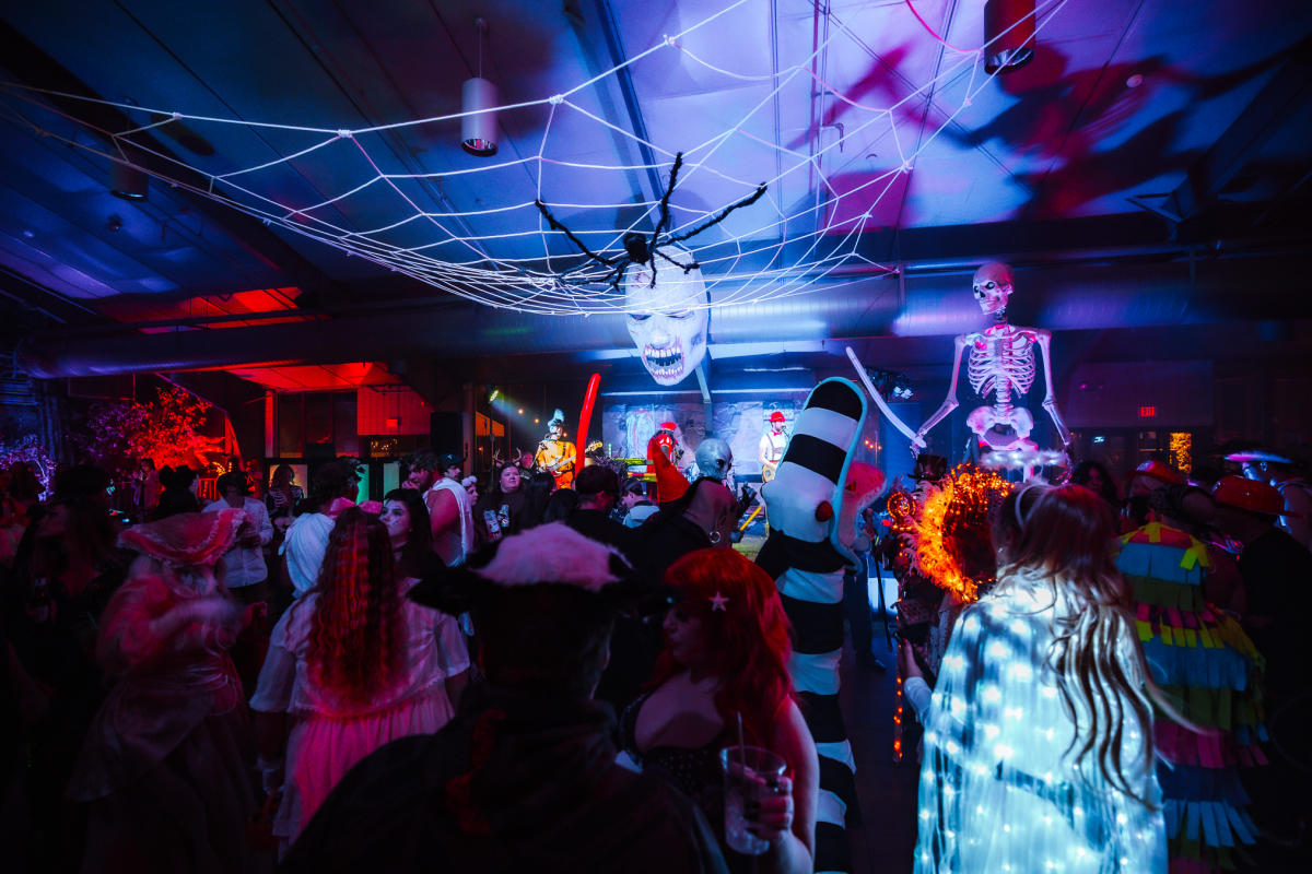 성수 지하에서 열리는 미친 DJing 파티💀 드럼앤베이스 DJ HEDEX 내한공연 할로윈 레이브 가자!! PURE RAVE ...